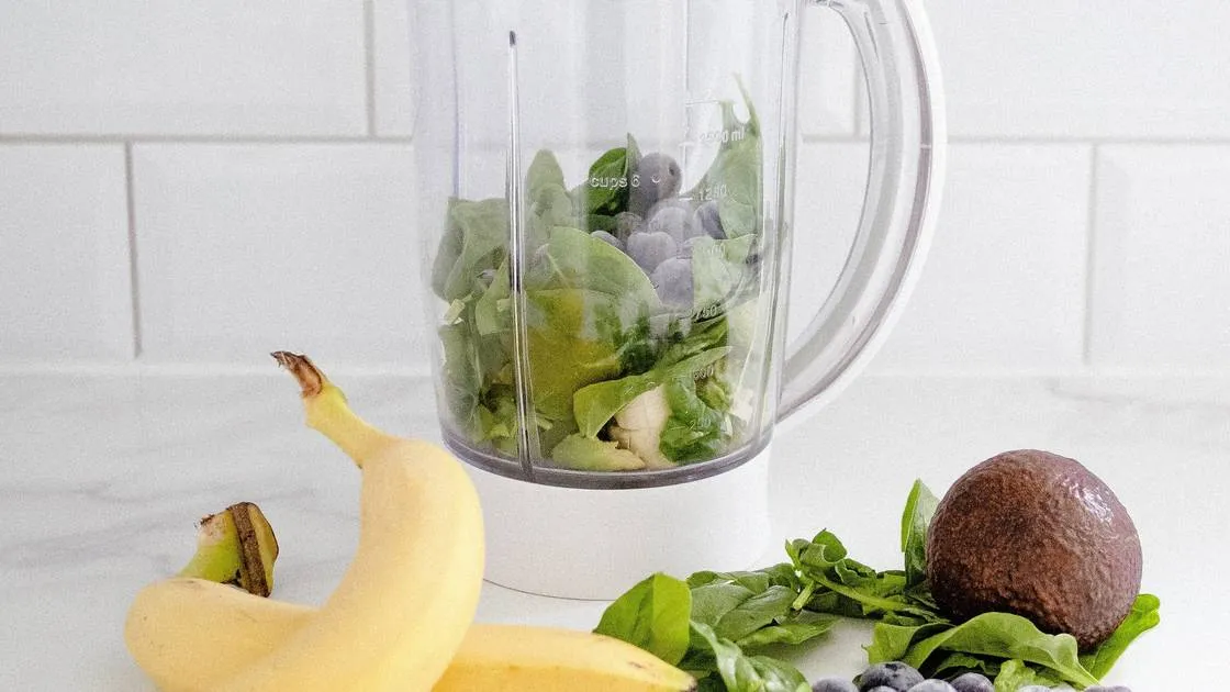 Elaboración de smoothie Aguacate Mix de Zumit