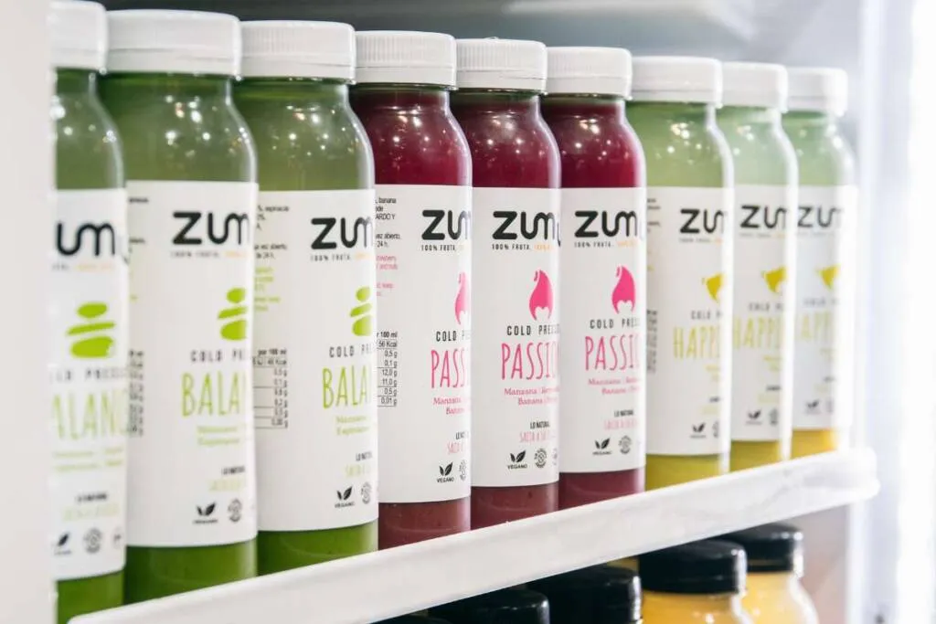 Zumos Cold Pressed naturales de Zumit en HIP 2025, una bebida saludable y refrescante.